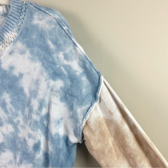 Democracy Bohemian V-Neck Pullover Sweater Light Blue & Tan Tie Dye Size Large - Picture 7 of 15